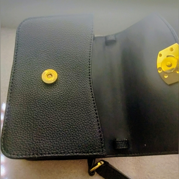 Ralph Lauren Gold Logo Black Leather Bag - Picture 3 of 12